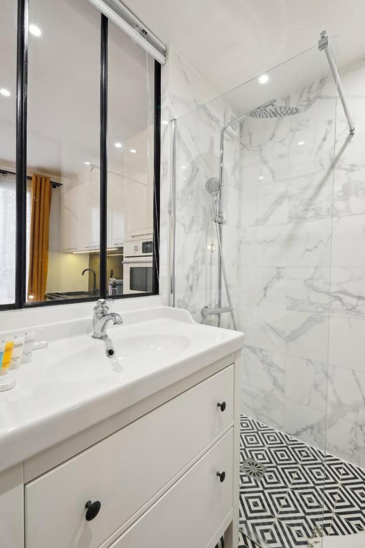 Bluestay 114 : Superbe Appartement A Bastille Paris Bagian luar foto